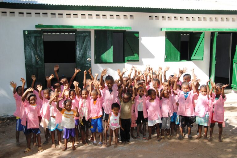 Zbudujmy szkoły! (Mampikony, Madagaskar)