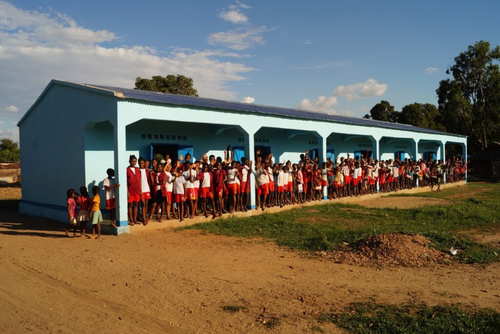 Zbudujmy szkoły! (Mampikony, Madagaskar)