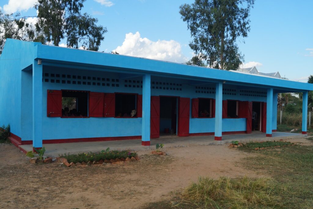 Remont szkoły w Mampikony (Madagaskar)