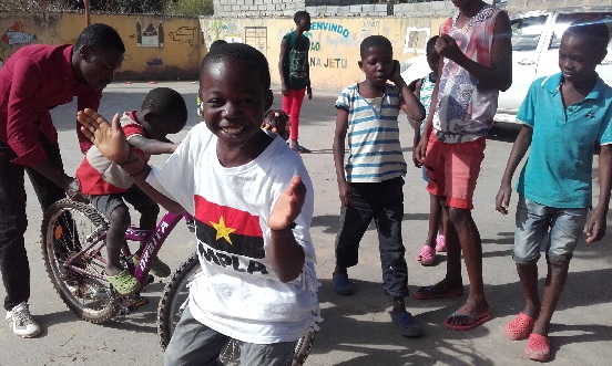 Pomoc dla ośrodka dla dzieci ulicy w Luenie (Angola)
