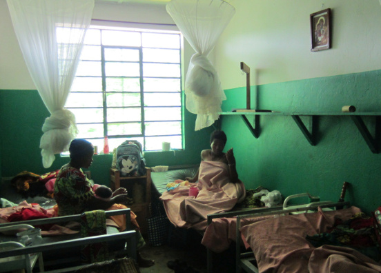 Budowa kuchni dla chorych w ośrodku zdrowia w Rushaki (Rwanda)