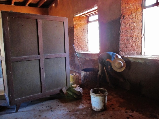 Remont szkoły w Ankazoabo (Madagaskar)
