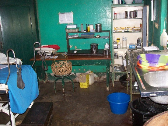 Studnia dla szkoły i szpitala w Yumbii (Kongo)