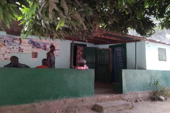Budowa ośrodka zdrowia w Mbaikoro (Republika Czadu)