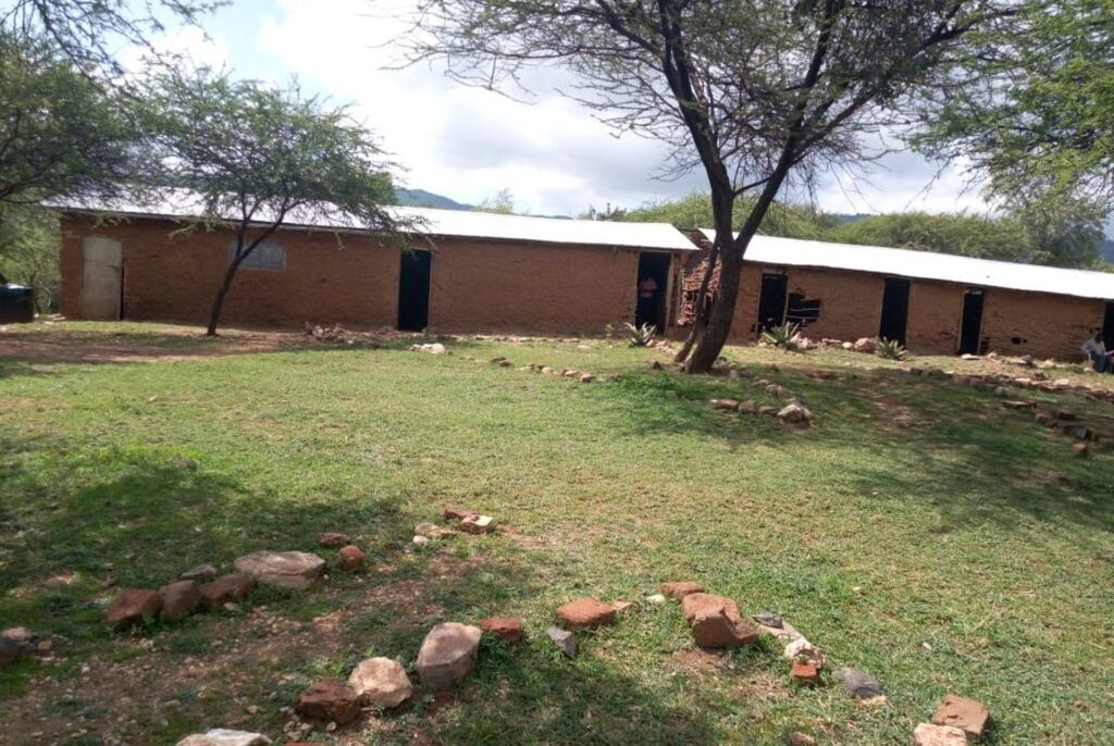 Budowa szkoły w Kalam (Kenia)