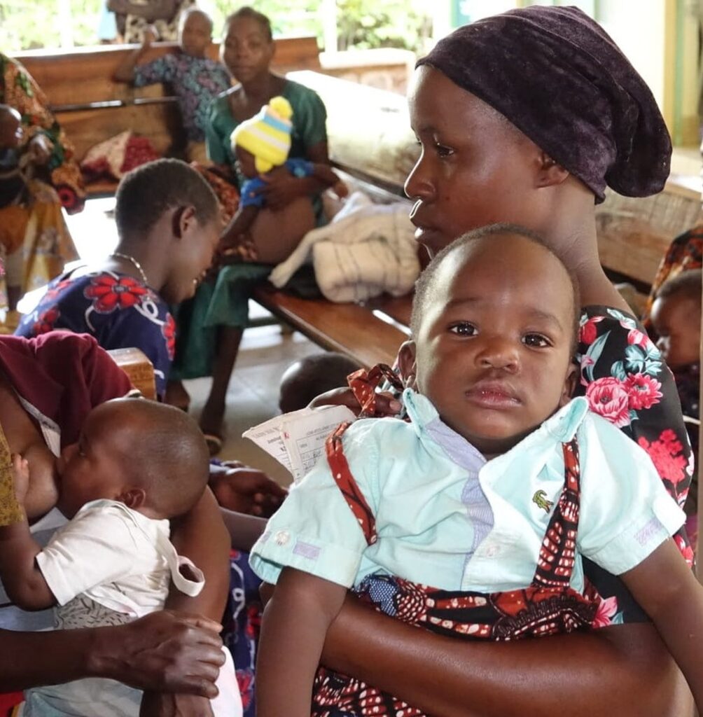 Diagnostyka i leczenie malarii u dzieci w ośrodku zdrowia w Kiabakari (Tanzania)