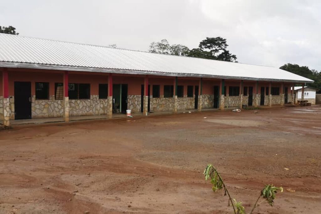 Budowa szkoły w Koudandeng (Kamerun)