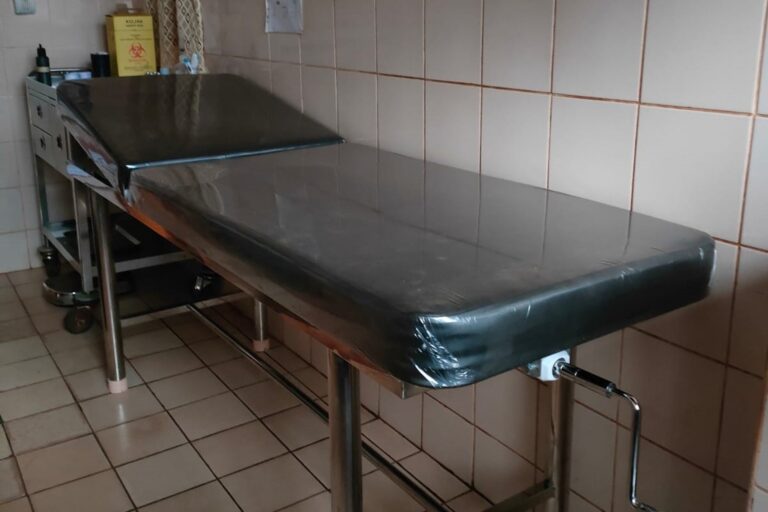 Sprzęt dla Centrum Zdrowia w Gatara (Burundi)