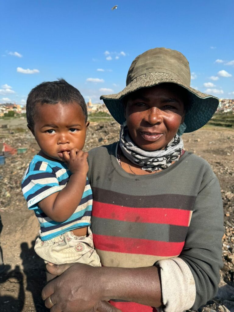 Miejsca pracy dla najuboższych w stolicy Madagaskaru