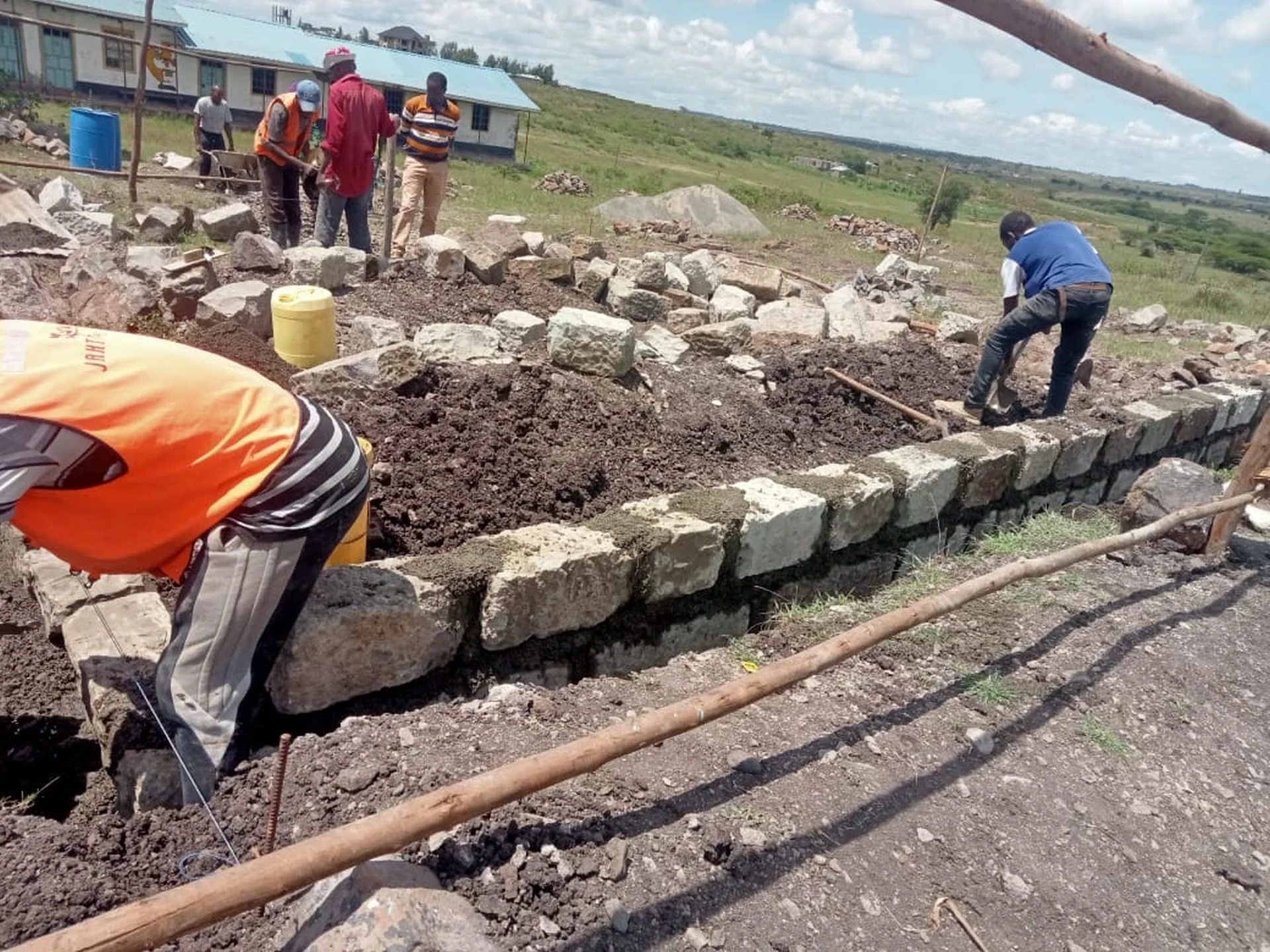 Budowa 4 klas w Kiseriani (Kenia)