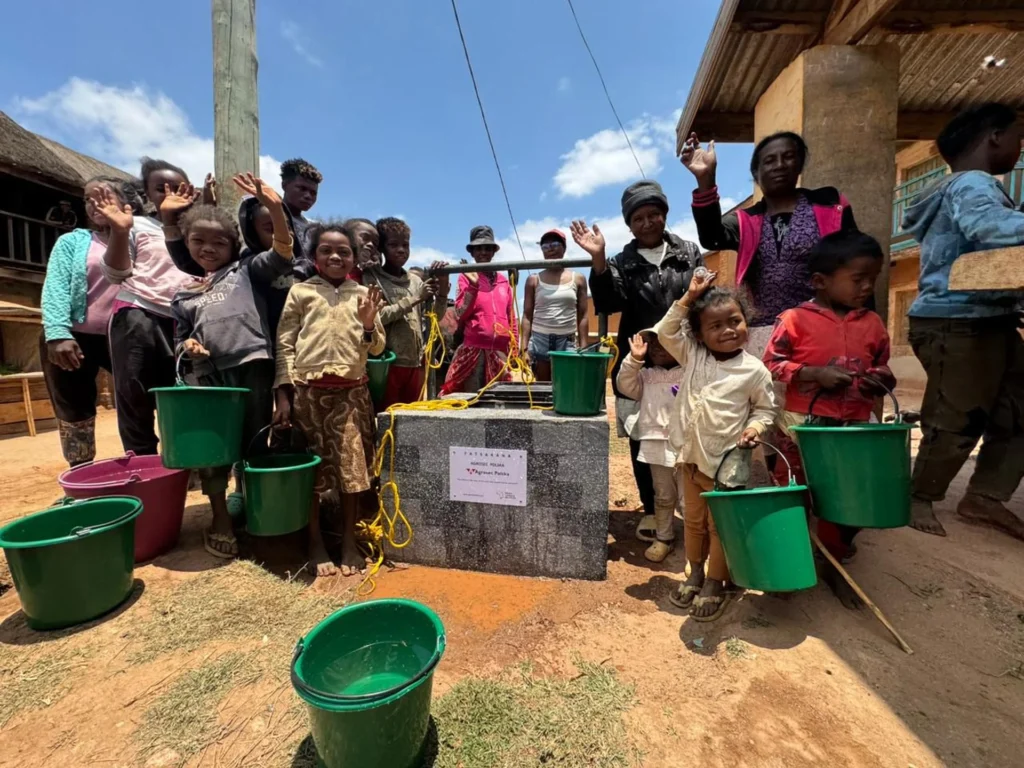 13 studni dla Madagaskaru