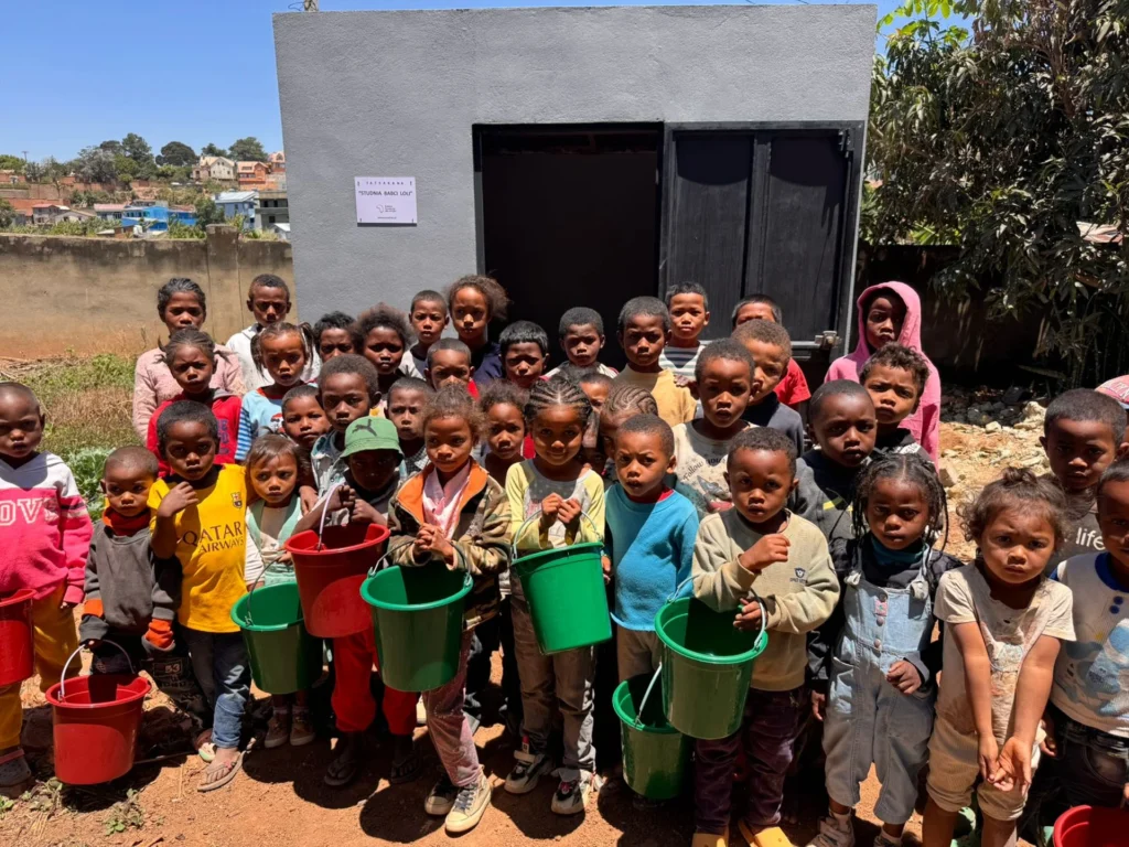 13 studni dla Madagaskaru