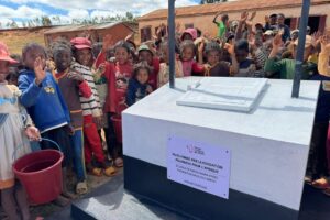 Budowa 10 studni kopanych w okolicy Antananarywy (Madagaskar)
